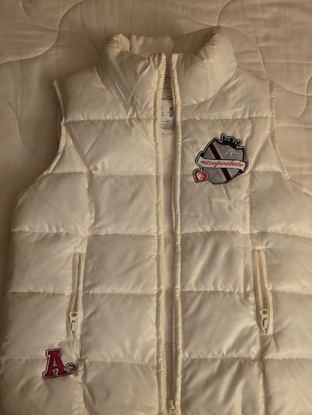 Aeropostale Cream Quilted Puffer Vest with Logo Patches